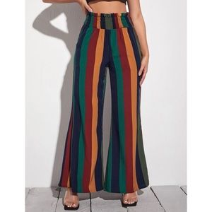 Boohoo • Striped Print, Wide Legged Pants • Size Small (4) • Brand New